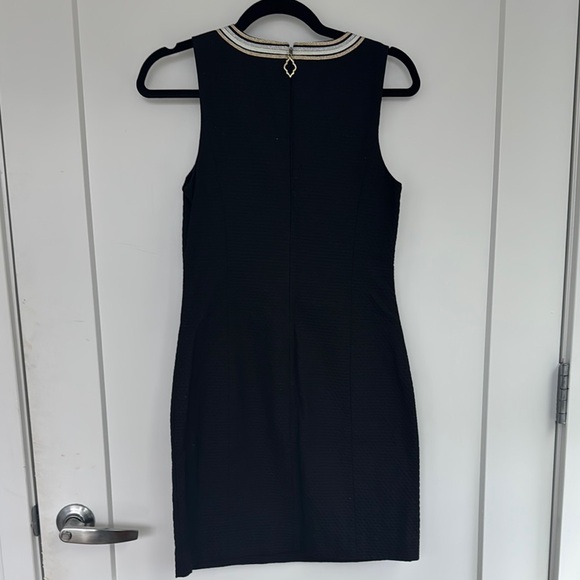 Lilly Pulitzer Black Shift with Gold Accents - Picture 4 of 4